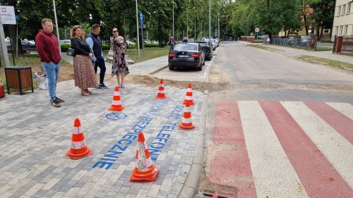 Odłóż telefon | Akcja