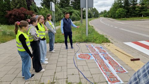 Odłóż telefon | Akcja